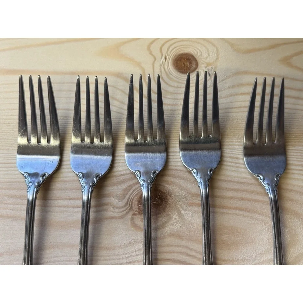 Reed & Barton HIGHGROVE Silverware 18/10 Stainless 5 Salad Forks DISCONTINUED